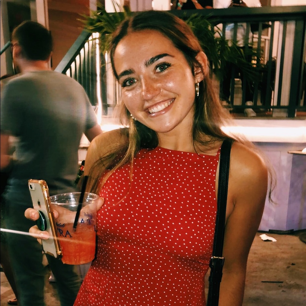 Meet Your Posher, Christina!
